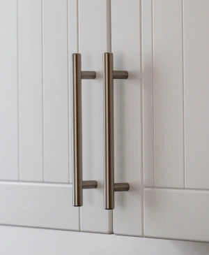 Kitchen handles and knobs hardware